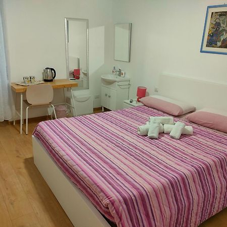Hotel La Casa Di Mimma Matera Camera foto